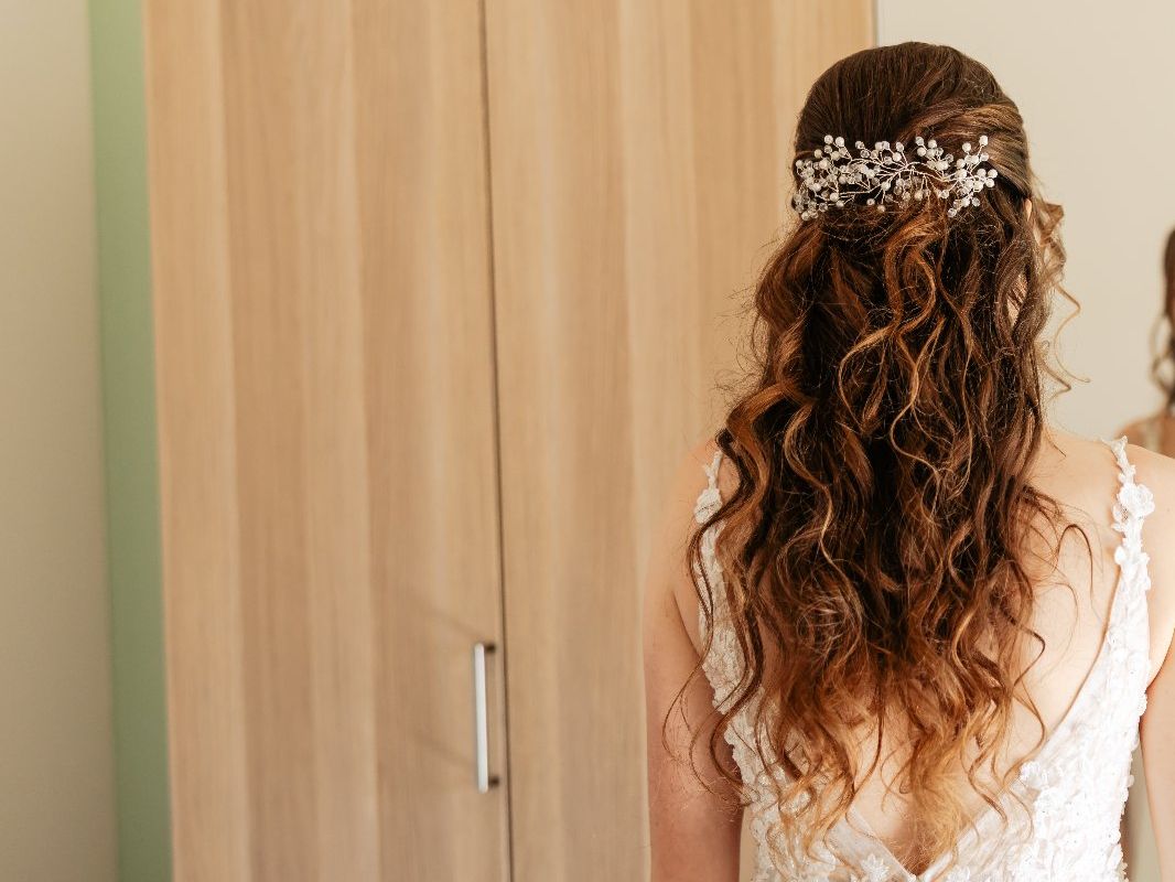 Haarschmuck: Braut-Haarschmuck – Gebraucht aus Birr von yvobuehler