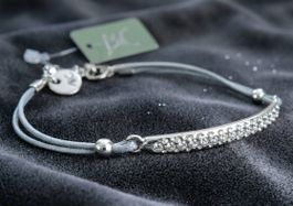 Edles Armband "Signature" mit Swarovski-steinen - A&C - Neu