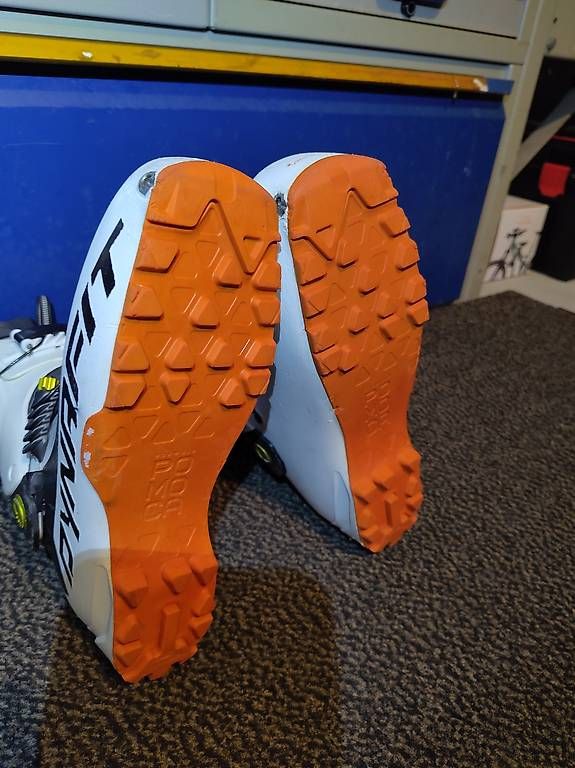Scarpe da uomo: Dynafit TLT7 Expedition 27.0-27.5 – Usato da Mels venduto da alpinist. 4