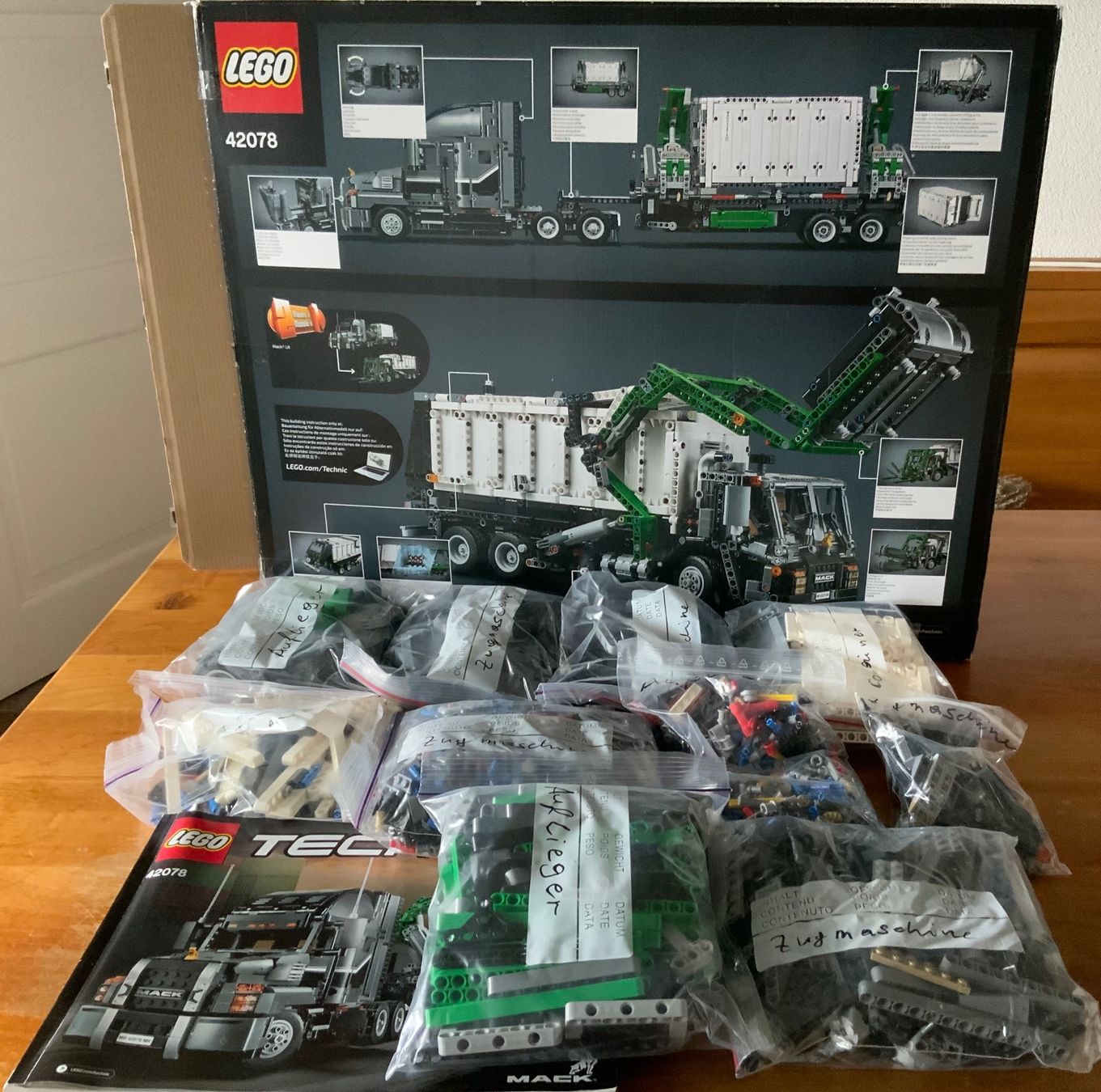 Lego Spielzeuge: Lego Technic 42078 Mack Anthem – Neu (gemäss Beschreibung) aus Lanzenhäusern von mfh05 1