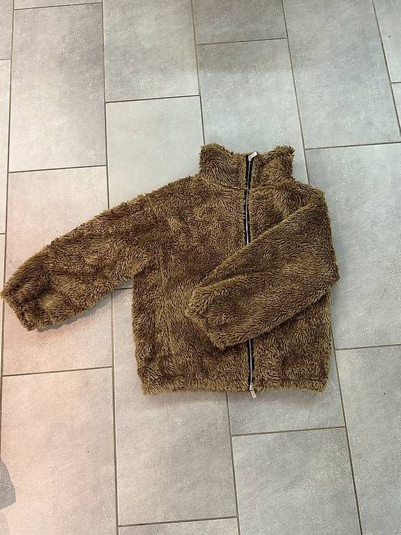 Giacche: Eco Fur Jacket – Usato da Gais venduto da Koumichel16 3