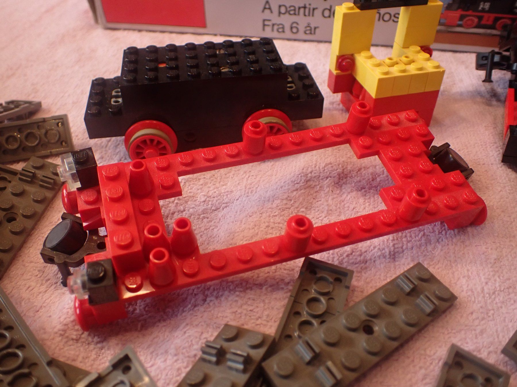Lego Kit di costruzioni: LEGO Eisenbahn 7722 mit original Karton – Usato da Geroldswil venduto da boy5toy 3