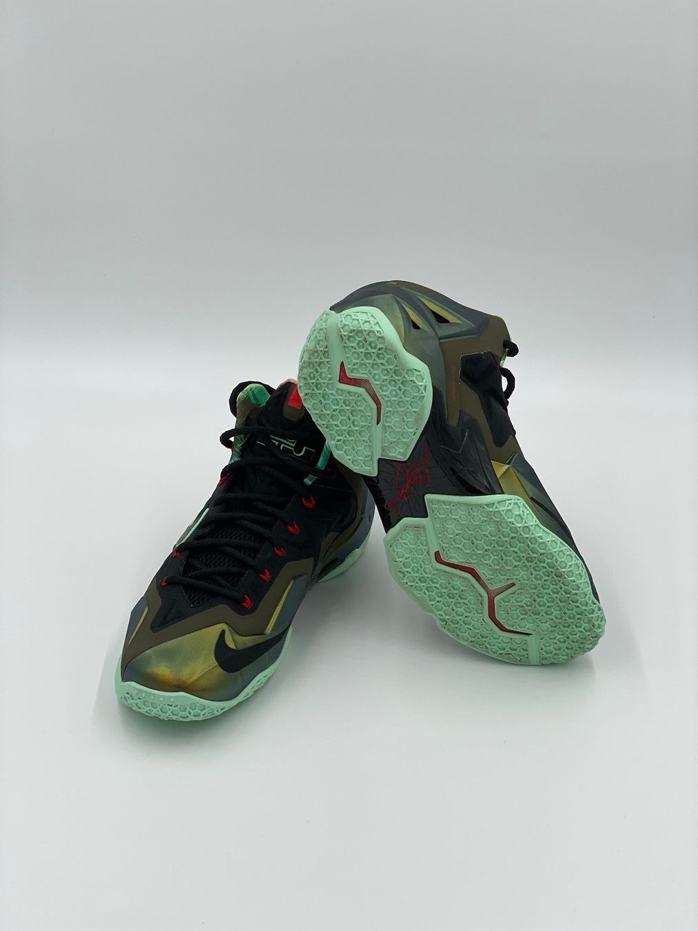 Nike Scarpe da uomo: Nike LeBron XI – Usato da Zwingen venduto da A.L_Shop 1