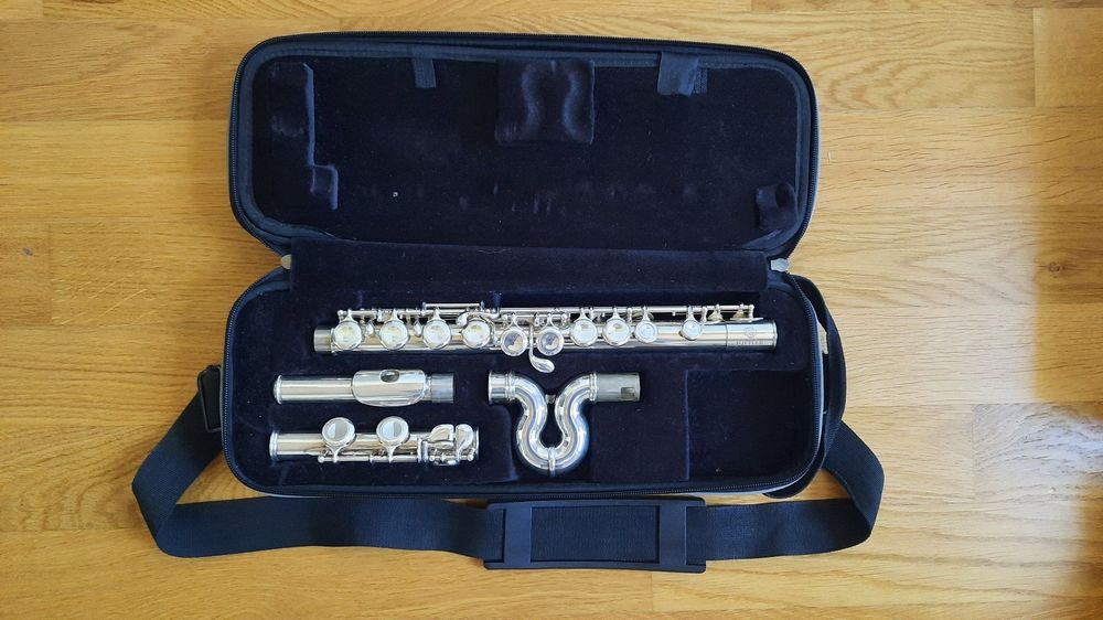 Flûte traversière Jupiter pour enfant (coudée) Kaufen auf Ricardo