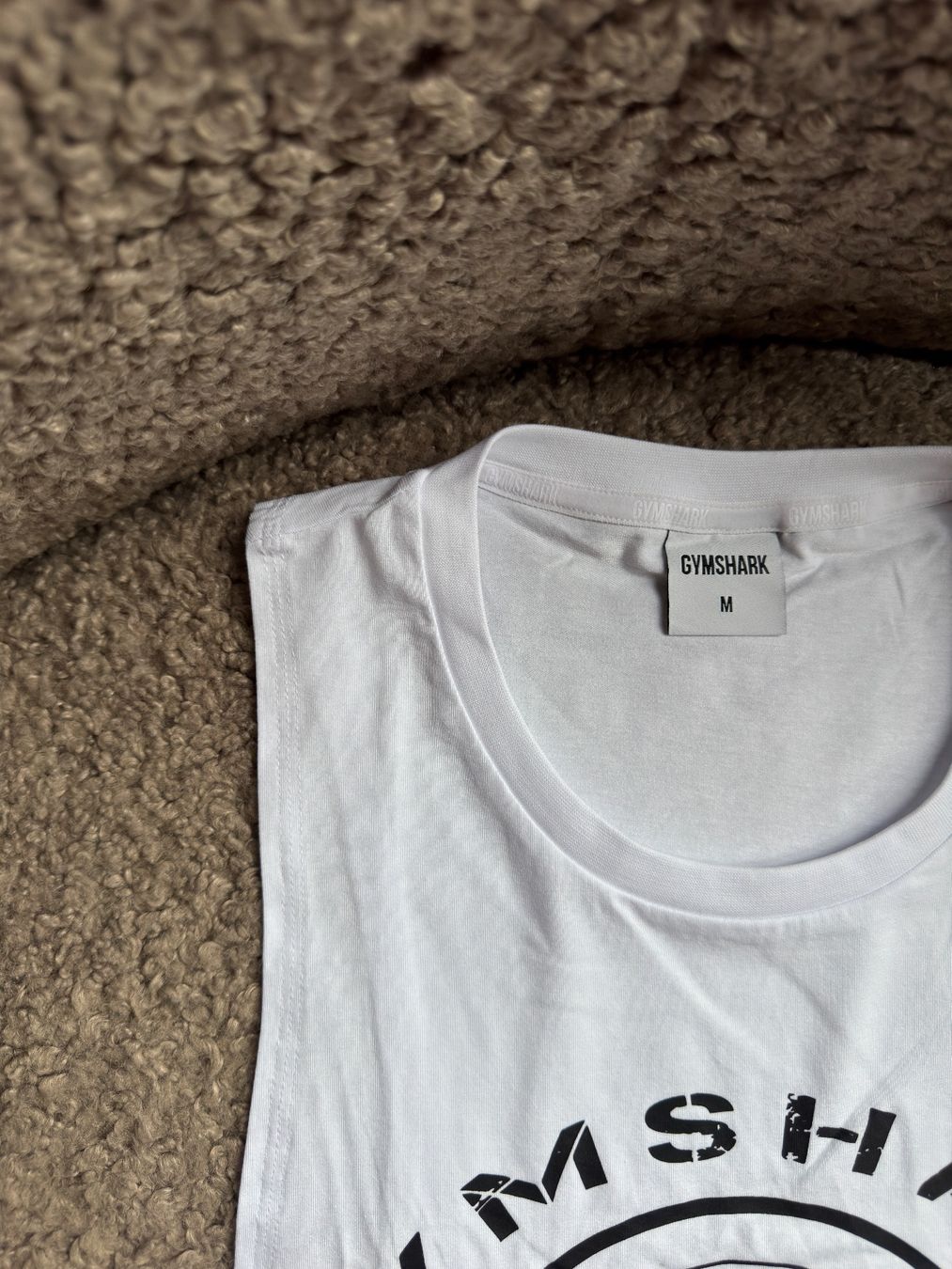 Gymshark T-shirt: Gymshark | Tanktop – Nuovo (secondo la descrizione) da Horgen venduto da onur_5 3