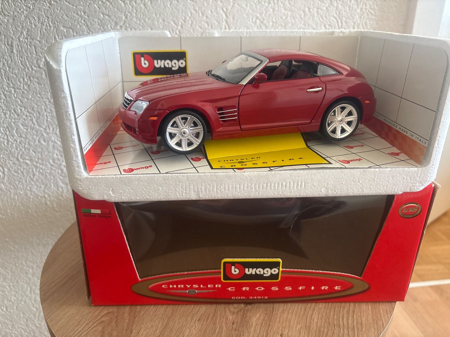 Chrysler Modellautos: Chrysler Crossfire Coupé 1:18 2003 – Gebraucht aus Aarwangen von kah_79t5 2