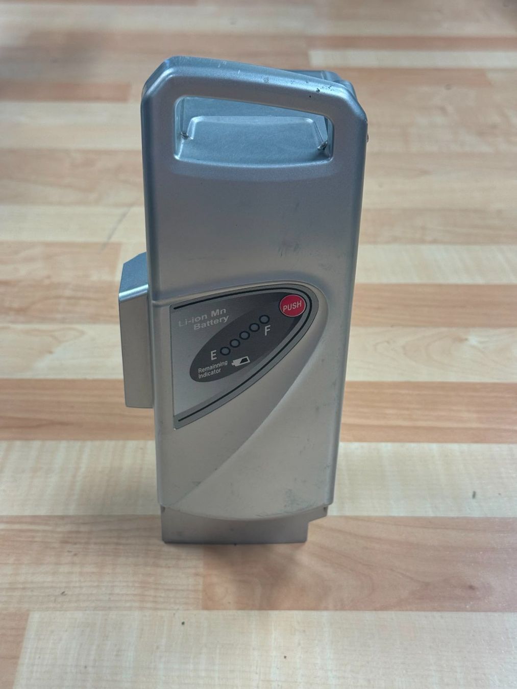 Flyer Batteries: Flyer NKY224B02 26V/10Ah – Défectueux à Aristau par SwissVolts_Akkus