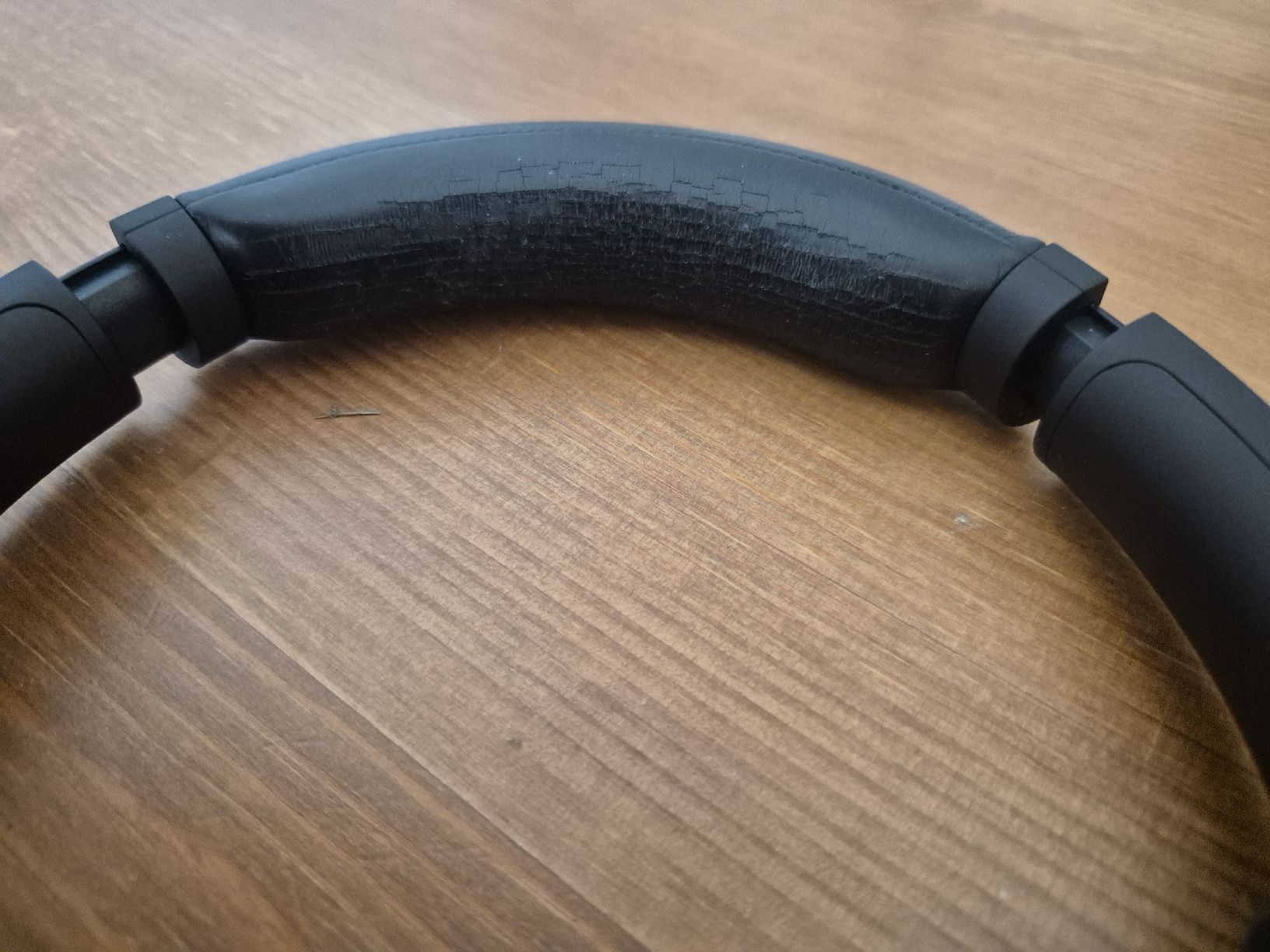 Sony Casques audio: SONY WH-1000XM4 Kopfhörer gebraucht – D'occasion à Sissach par Killer099 2