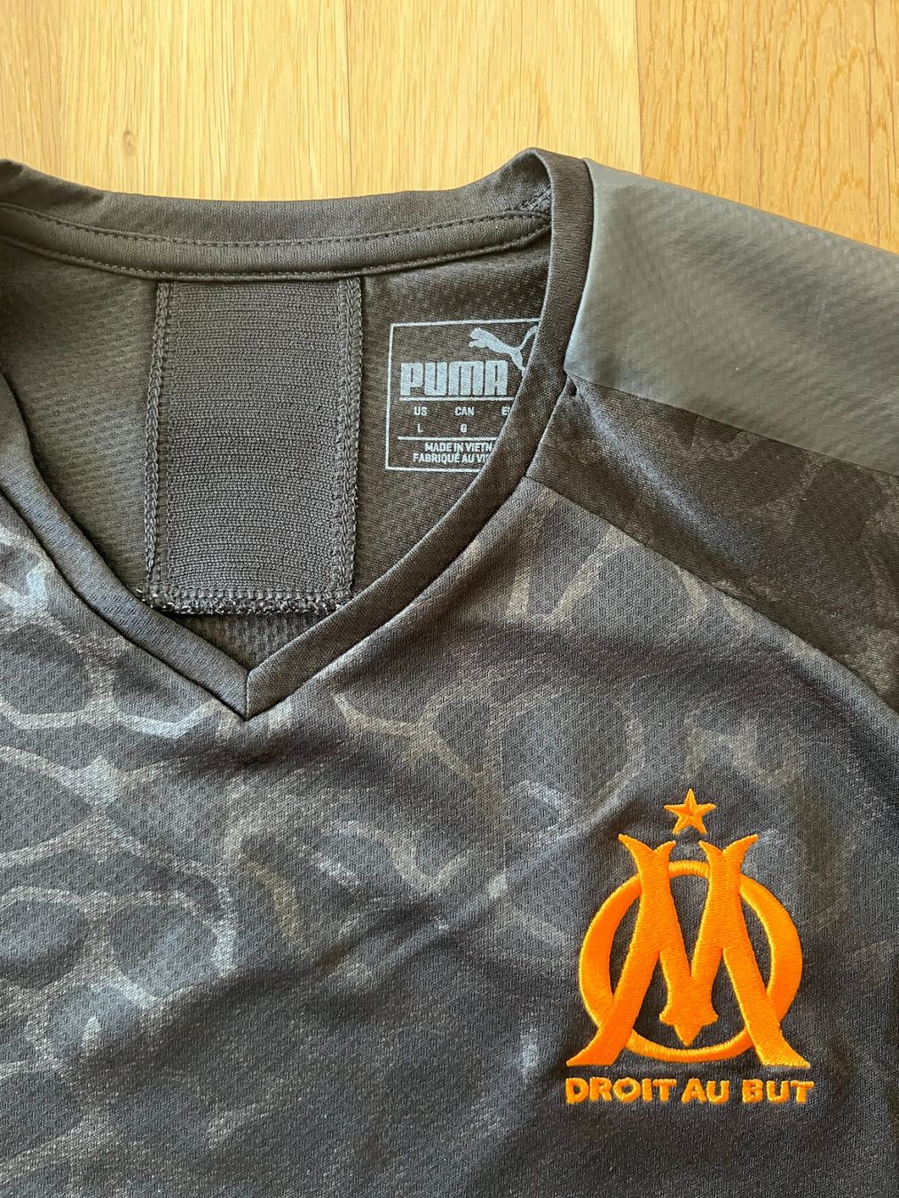 Puma Canottiere & Pantaloni: Olympique Marseille 19/20 Third Puma L – Nuovo (secondo la descrizione) da Luzern venduto da ant_fvx9 1