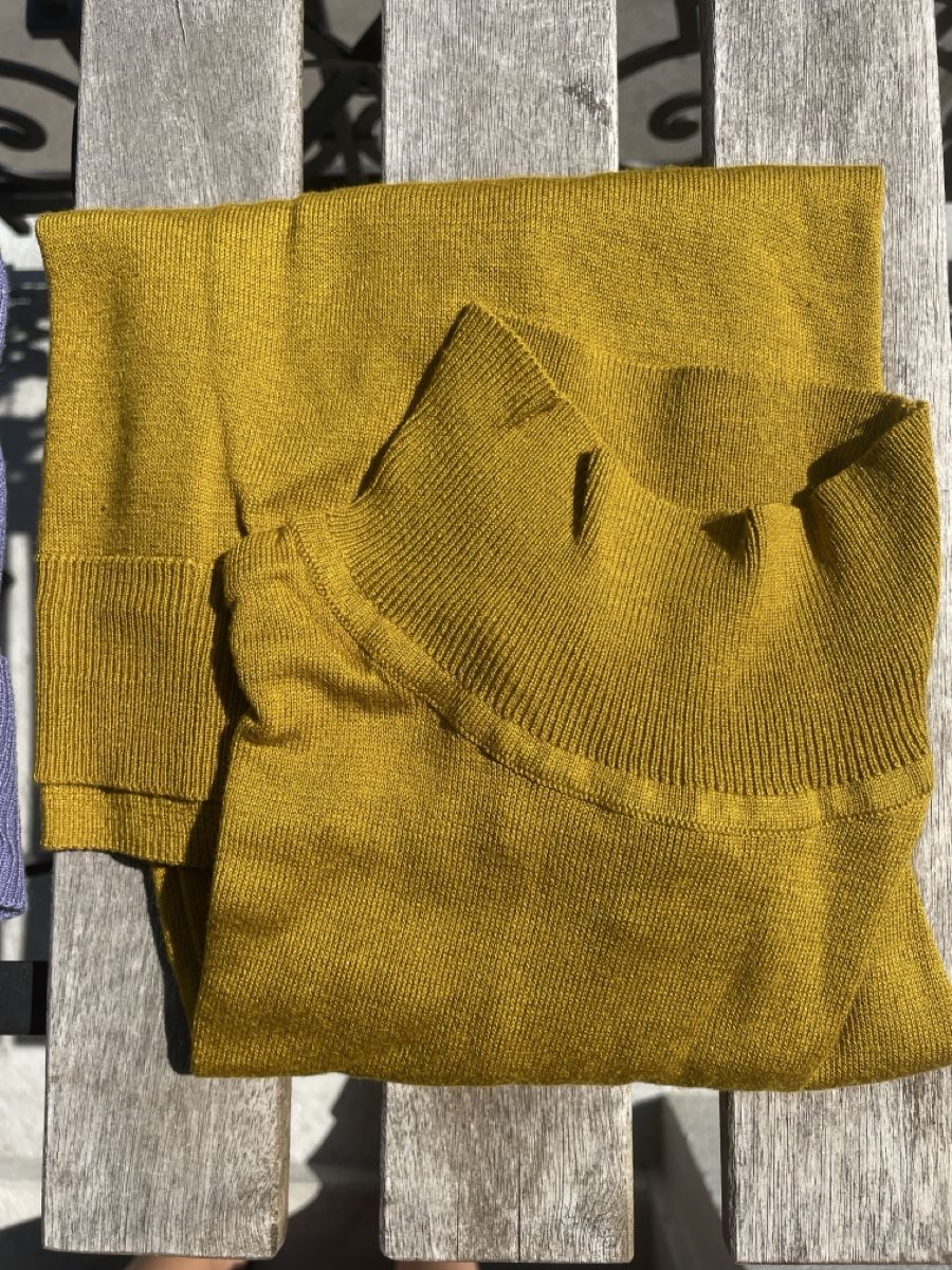 Zara Maglioni & Felpe: Wunderschöner leichter Pullover in Senfgelb, Grösse S – Nuovo (secondo la descrizione) da Zürich venduto da Carlajimena