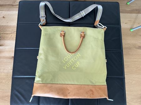 Louis Vuitton Cup Bag Top & Selten