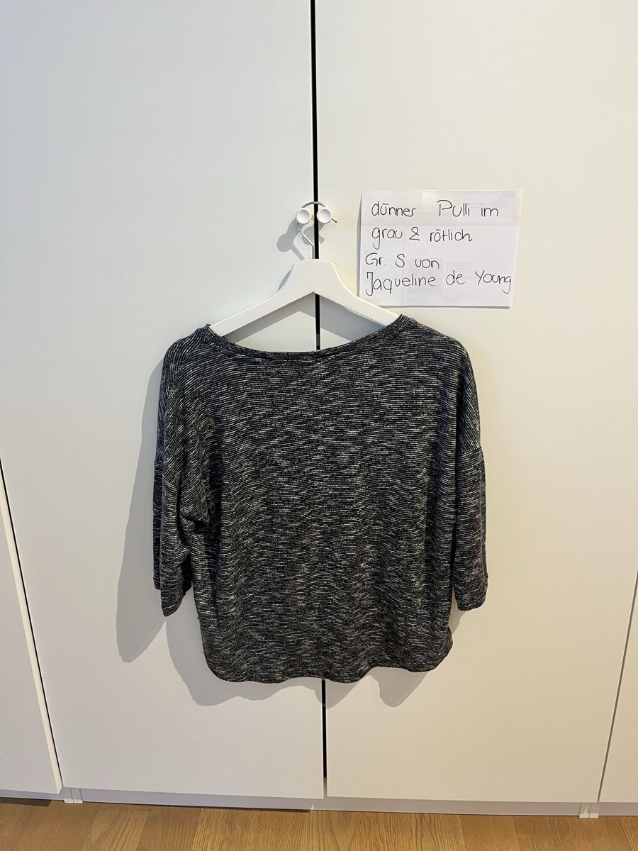 Pullover & Sweatshirts: Pullover – Neu (gemäss Beschreibung) aus Wangen b. Olten von oli_f9b8 1
