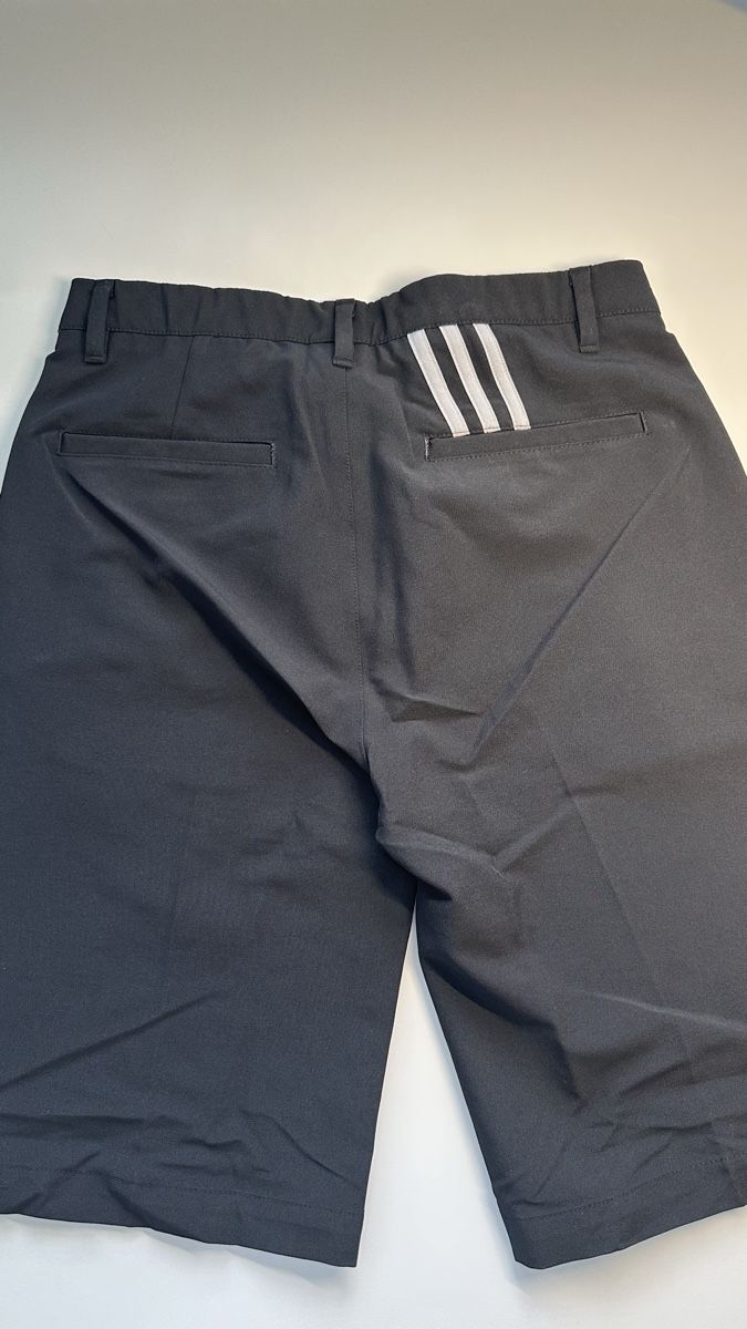Adidas Pantaloni: Adidas Golf Sommer Shorts Gr. 164 – Usato da Frenkendorf venduto da Maxi2019 3