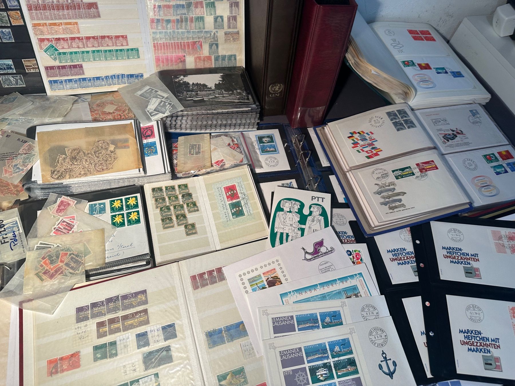 Tutti i francobolli: Briefmarkensammlung - Auflösung – Usato da Stettfurt venduto da 2442 4