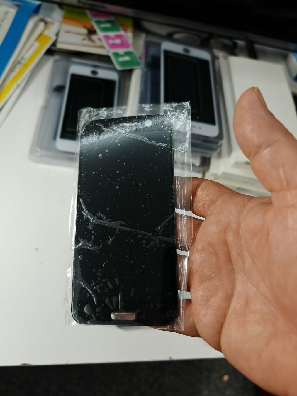 Apple Monitor: Diverse Bildschirm (iphone \huawei \Htc)24 + Rahmen iphone 6 – Nuovo e nell'imballaggio originale da Bern venduto da Meriem00 5