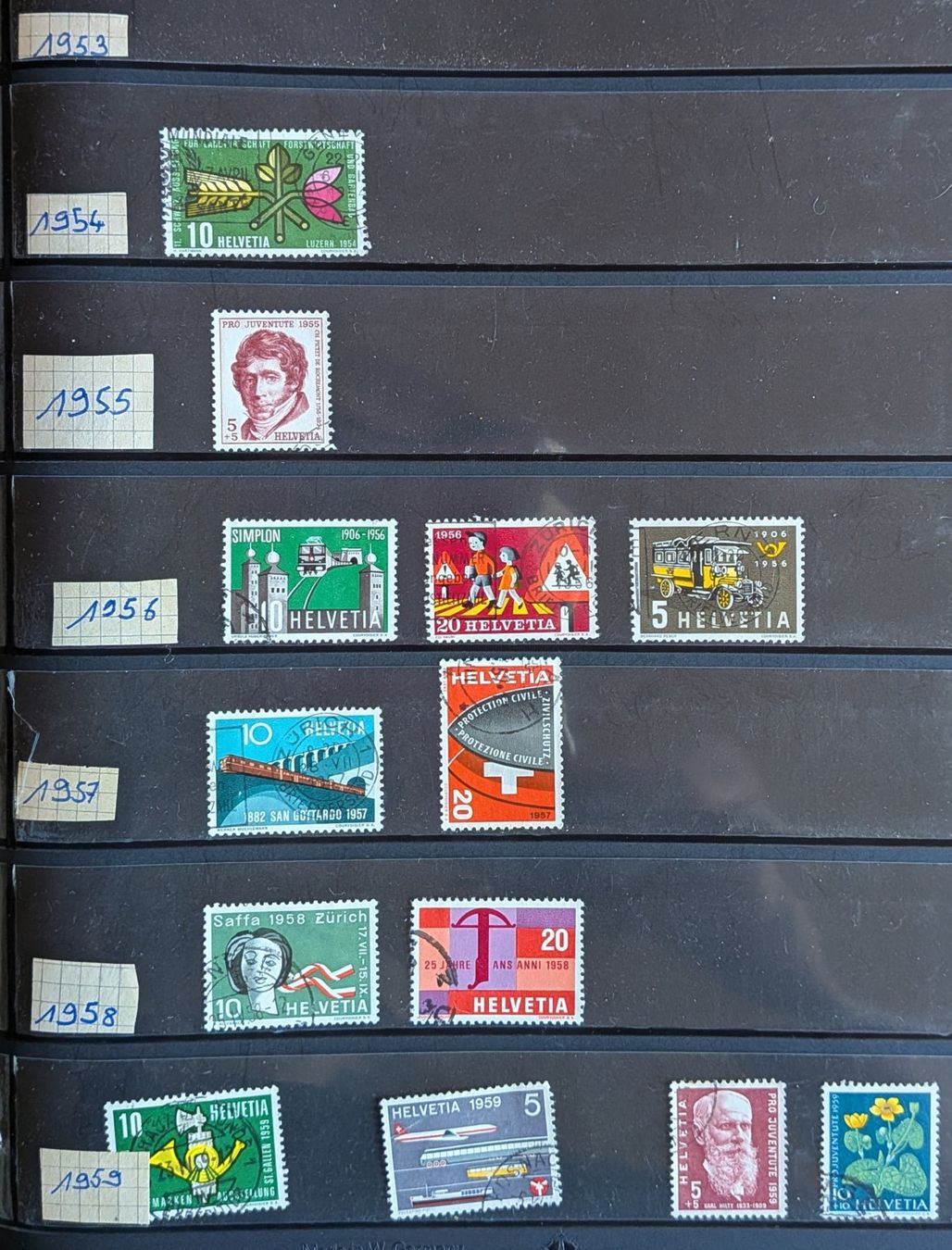 Tutti i francobolli: Briefmarken Schweiz 1939 - 1991 – Usato da Dicken venduto da patorichia 3