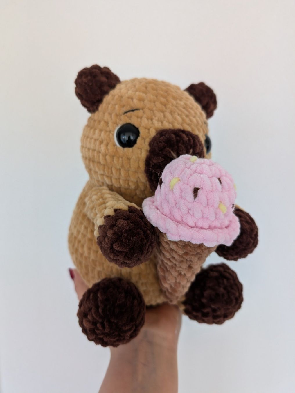 Giocattoli: Amigurumi Capybara mit Eis 22cm – Nuovo (secondo la descrizione) da Beromünster venduto da Shelly9296