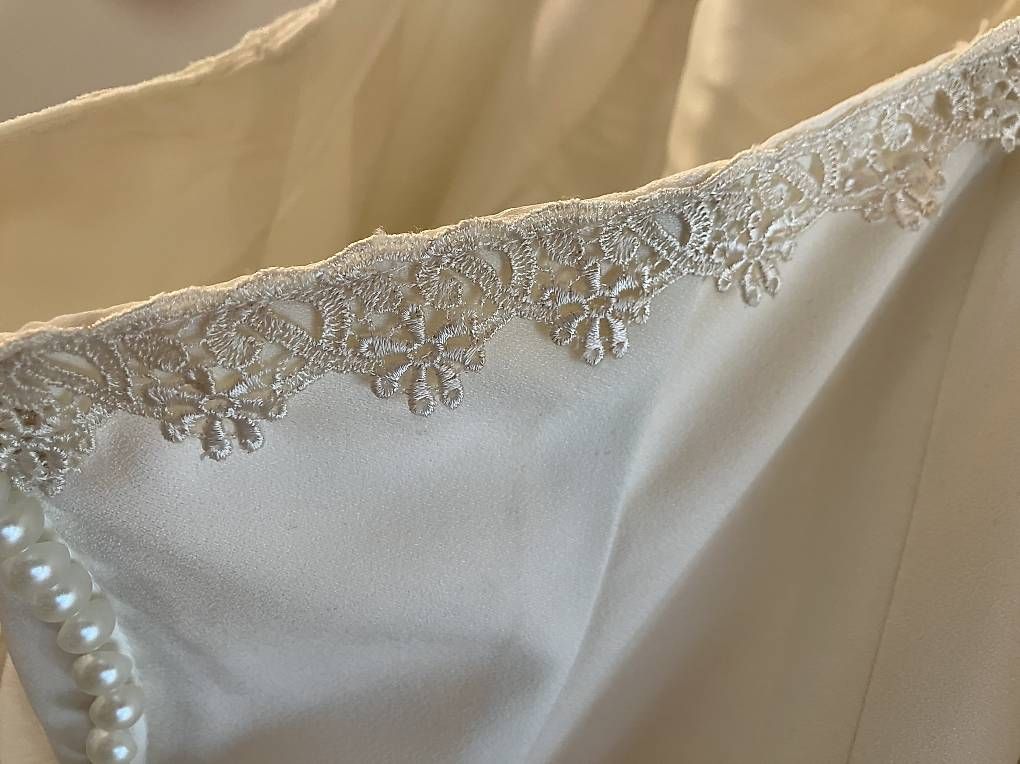 Kleider: Jolie robe de mariée à vendre  – Gebraucht aus La Croix (Lutry) von cwu_6wm8 4