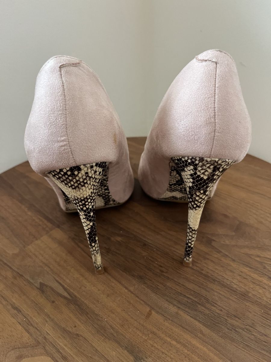 Scarpe da donna: Super Mauro Wildleder Pumps, Gr.39 – Usato da Zürich venduto da LemonadeZH 1