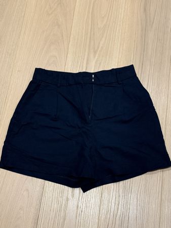 Leinenmix Shorts H&M Gr. 36, dunkelblau 