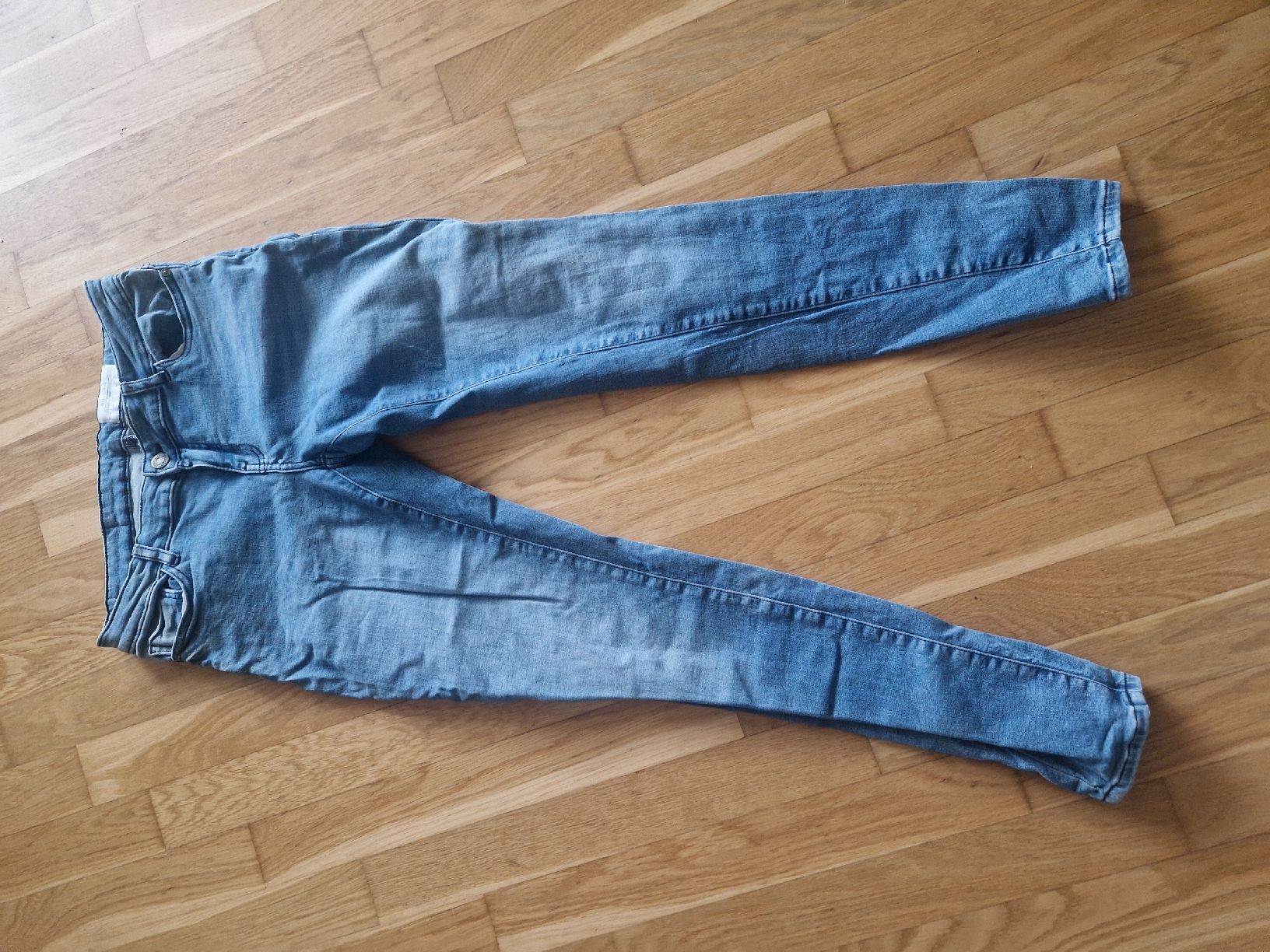 Jeans: Jeans Noisy May 31/32 Stretch – D'occasion à Buttwil par SabrinaA03 1