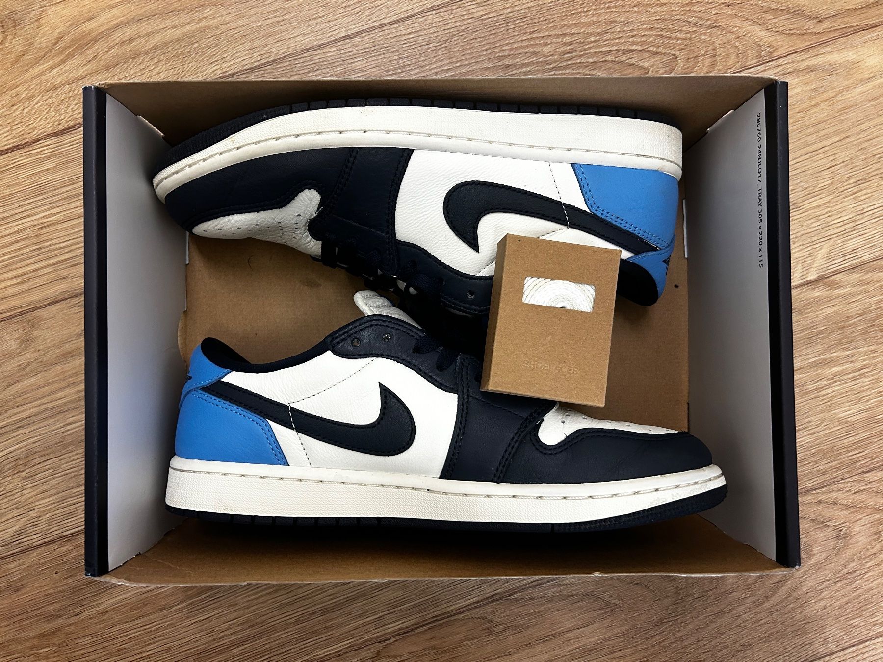 Jordan Scarpe da uomo: Jordan 1 - 1 Low OG Obsidian UNC Gr. 42,5 – Usato da Oberwil-Lieli venduto da Mhd 7
