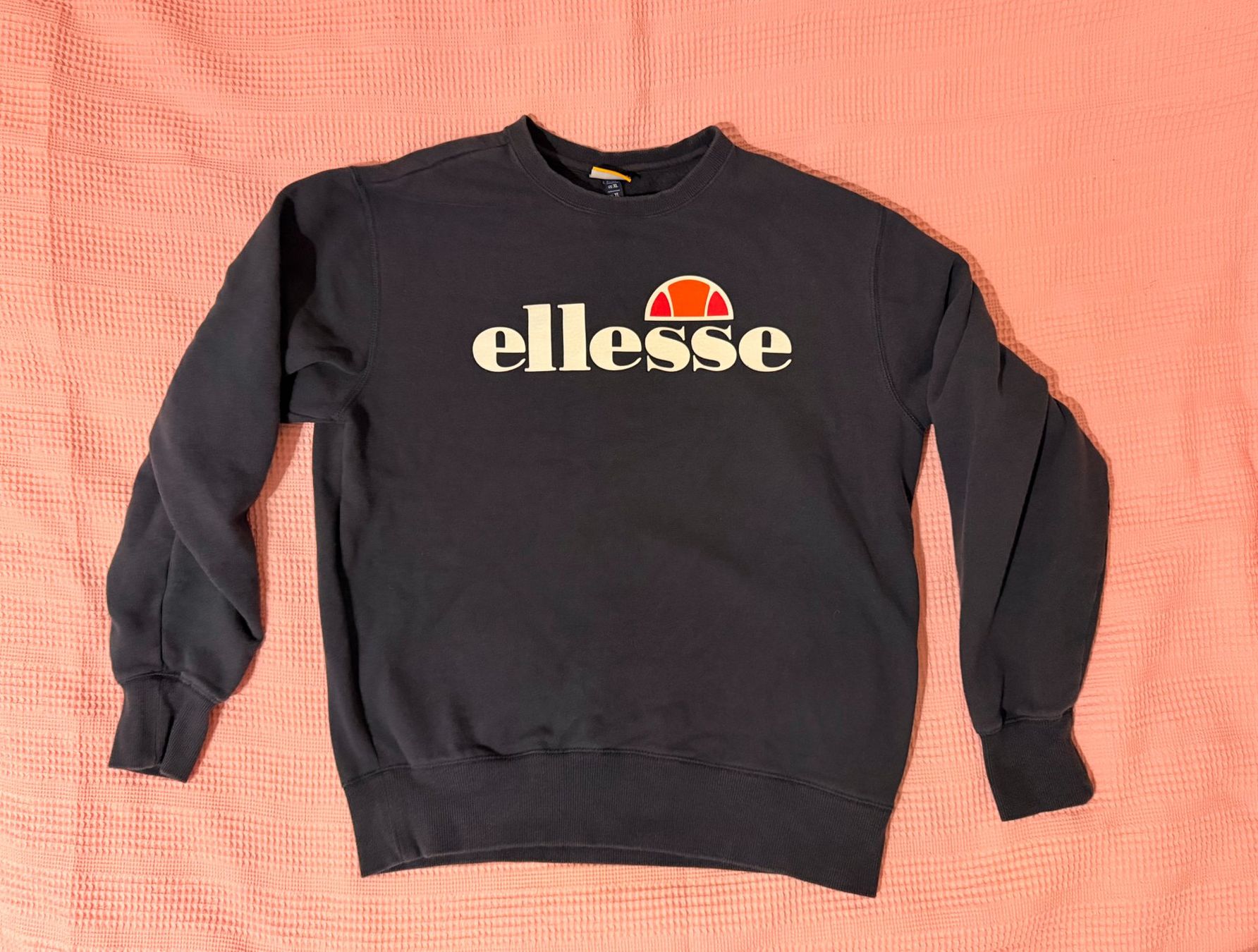 Maglioni & Felpe: Ellesse - Pullover Dunkelblau (XL) – Usato da Bellach venduto da nyyx