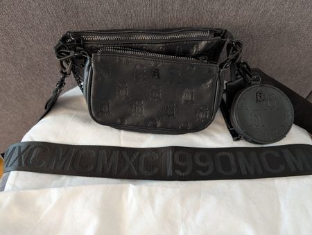 Schwarze Steve Madden Tasche mit Prägung & Coin Pouch - NEU!