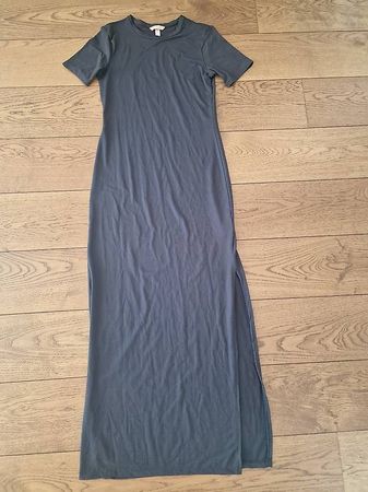 Langes Kurzarmkleid dunkelgrau h&m, Gr. S