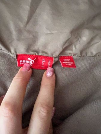 Puma Übergangsjacke, Grösse M, Khaki, Top Zustand!