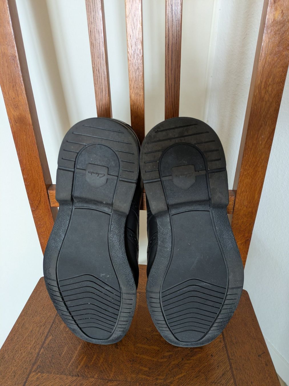 Clarks Herrenschuhe: Clarks Lederhalbschuhe mit GoreTex, Grösse 10.5 US / 45 EU – Gebraucht aus Zürich von otonm 2