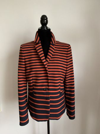 AKRIS punto: Neuer, super chicer gestreifter Blazer, 40