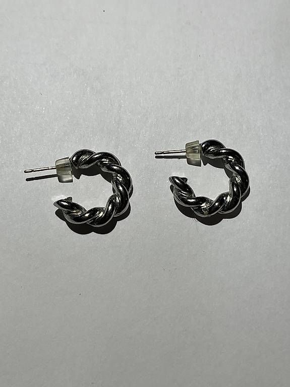 Ohrringe & -stecker: Ohrringe gedreht Silber – Neu (gemäss Beschreibung) aus Birsfelden von tam_t8t8