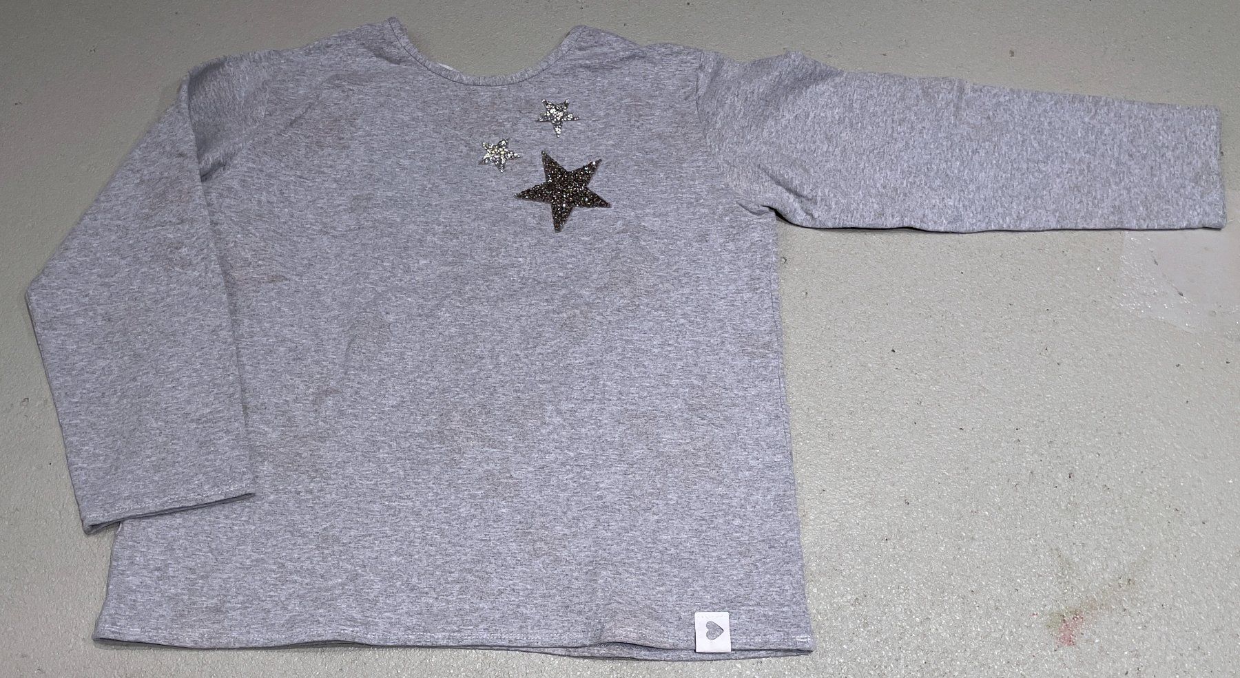 Manor Lotti & Set di vestiti: stylische Sweat-Oberteile Gr. 152 – Usato da Neuendorf venduto da Knopfi 4
