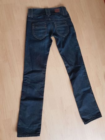 PEPE Jeans London 25/34 Neu