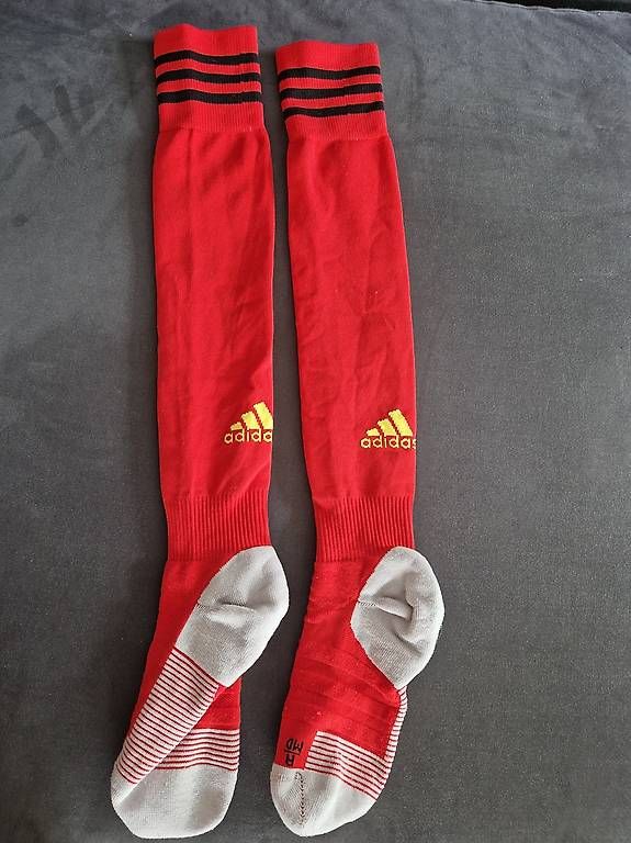 Adidas Calze: Chaussettes Belgique – Usato da Villars-sur-Glâne venduto da Mark_988 1