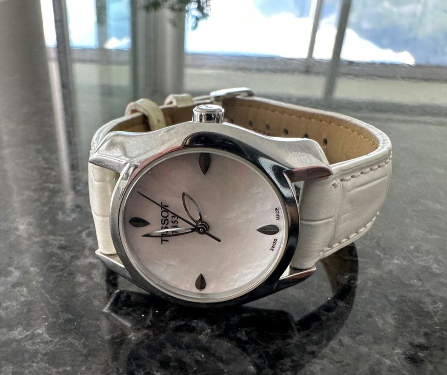 Montre à Quartz Pour Femme - Quasi Neuve - Occasion