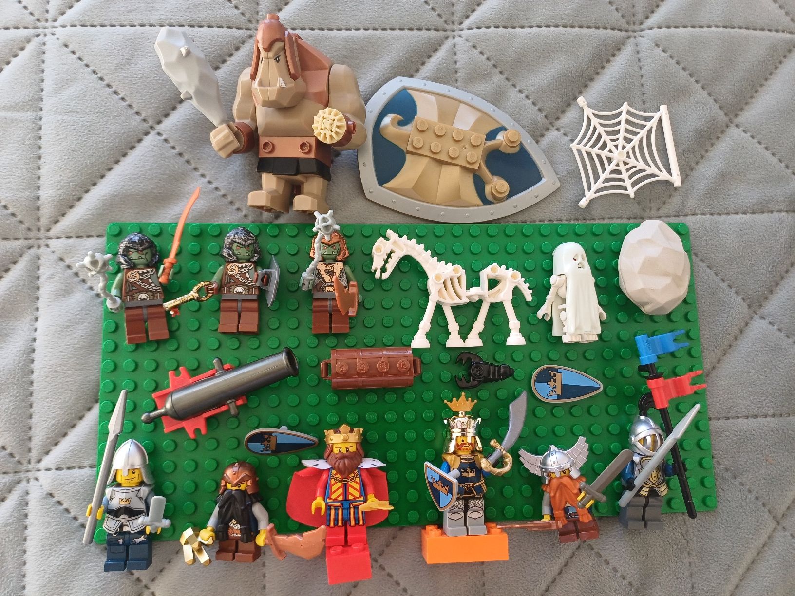 Lego Giocattoli: LEGO Castle : Re, troll, soldati – Usato da Minusio venduto da ele_gp89 7