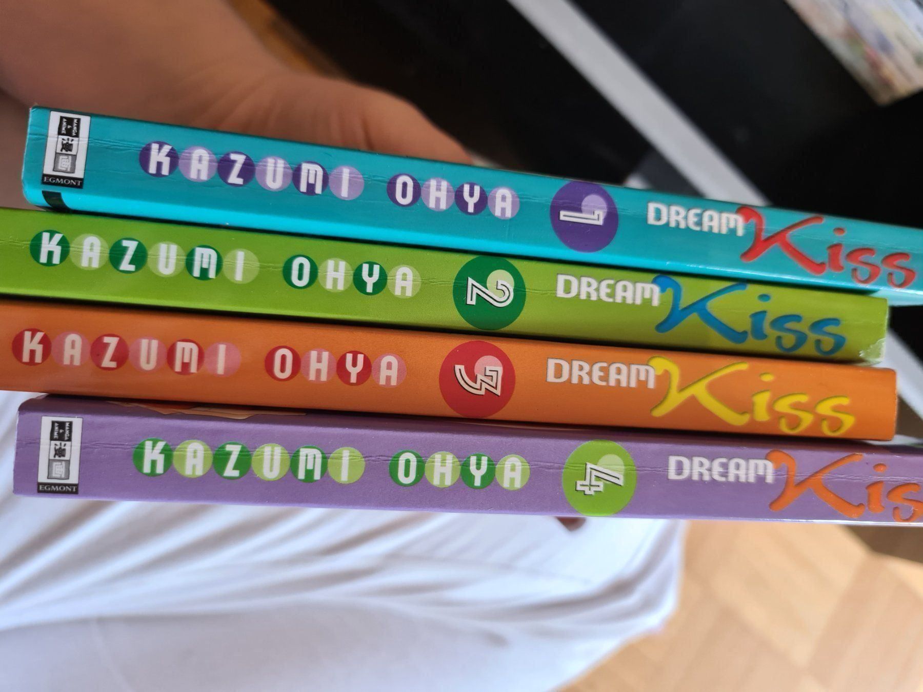 Fumetti: Dream Kiss 1-4 – Usato da Brüttisellen venduto da Miralaurea