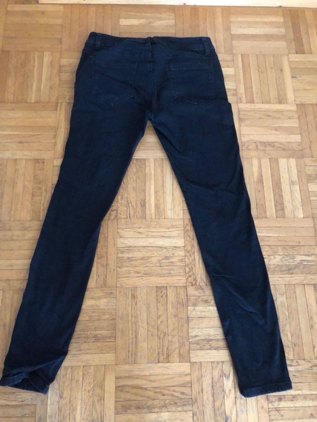 Jeans: Jeans schwarz mit steinchen Gr. M / 38 – Gebraucht aus Wettingen von Hasta80 2