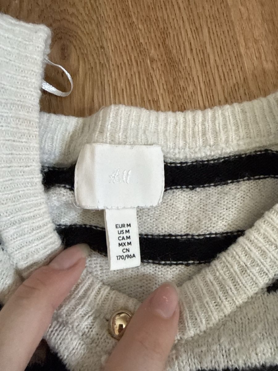 H&M Giacche: Cardigan gestreift schwarz/weiss Grösse M – Usato da Hüttwilen venduto da sar_8gj7 1