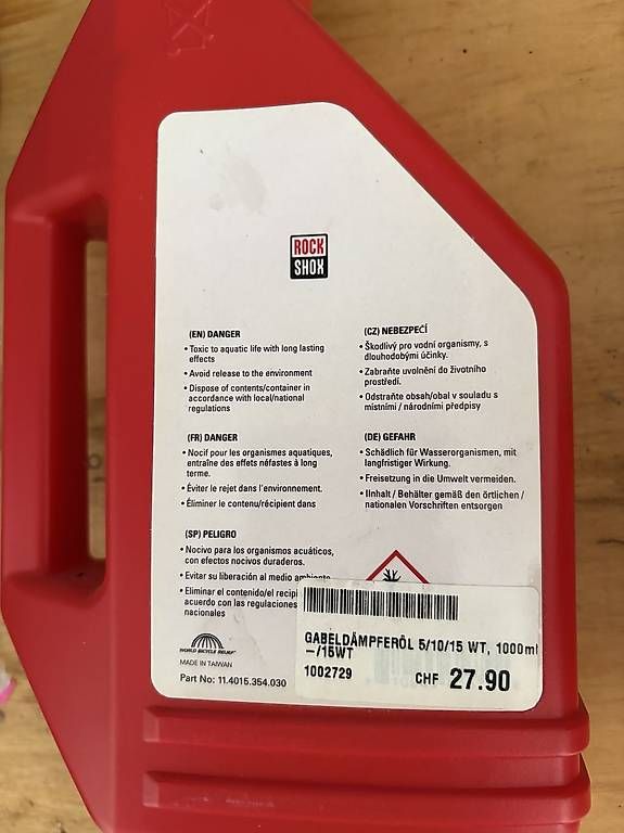 Ersatzteile: Rock Shox, SUSPENSION FLUID – Gebraucht aus Solothurn von Kuesel1 1