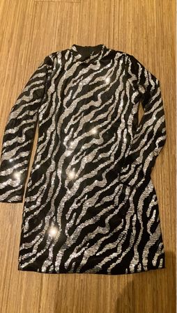 Pailletten Minikleid von Vero Moda, Grösse XS 🛍️