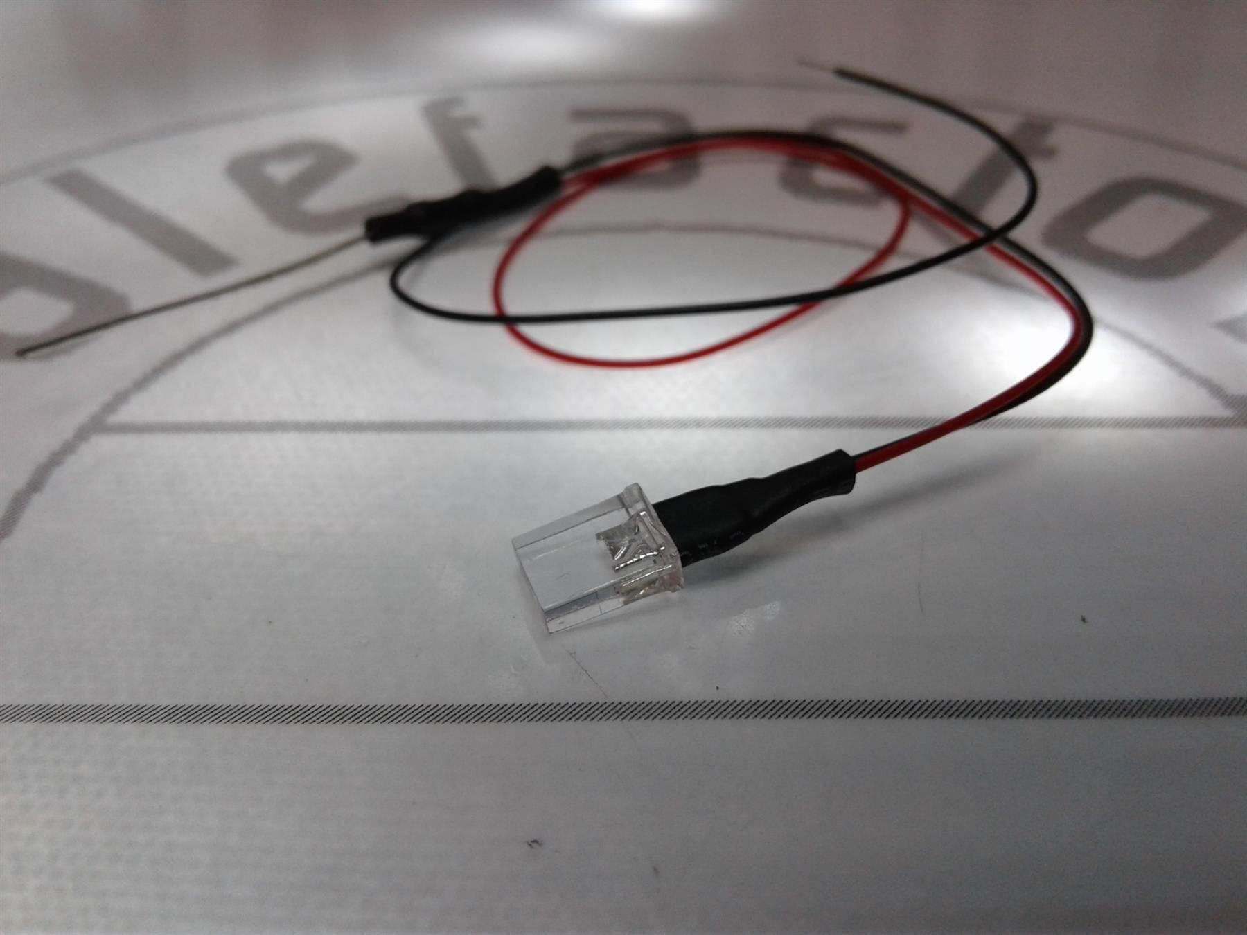 Componenti elettronici: Quader-LED 2x5x7mm, verkabelt warmweiss – Nuovo (secondo la descrizione) da Luzern venduto da Salefactory 1