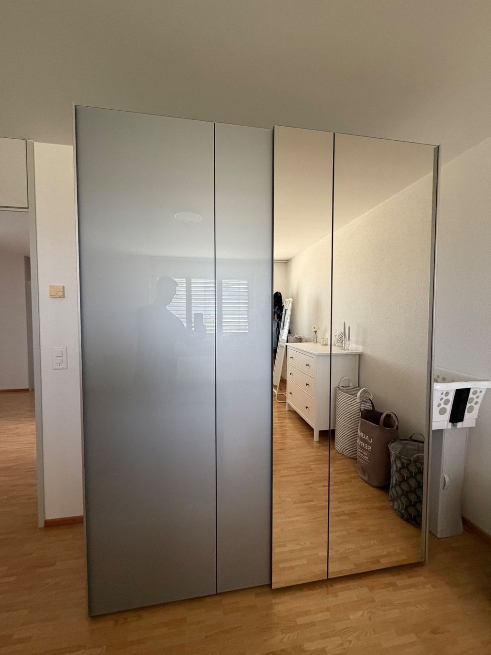 Armoires: Kleiderschrank – D'occasion à Seuzach par Pascal44060