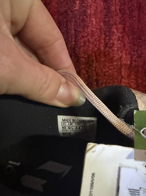 Scarpe da uomo: Fussballschuhe neu – Usato da Wettingen venduto da rahelkaiser 1
