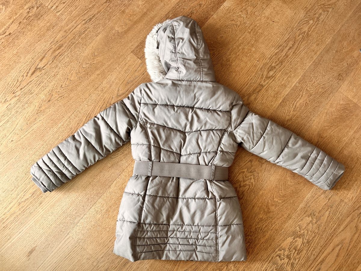 C&A Jacken & Mäntel: Winterjacke C&A Gr. 134 – Gebraucht aus Kloten von sanibunny 1