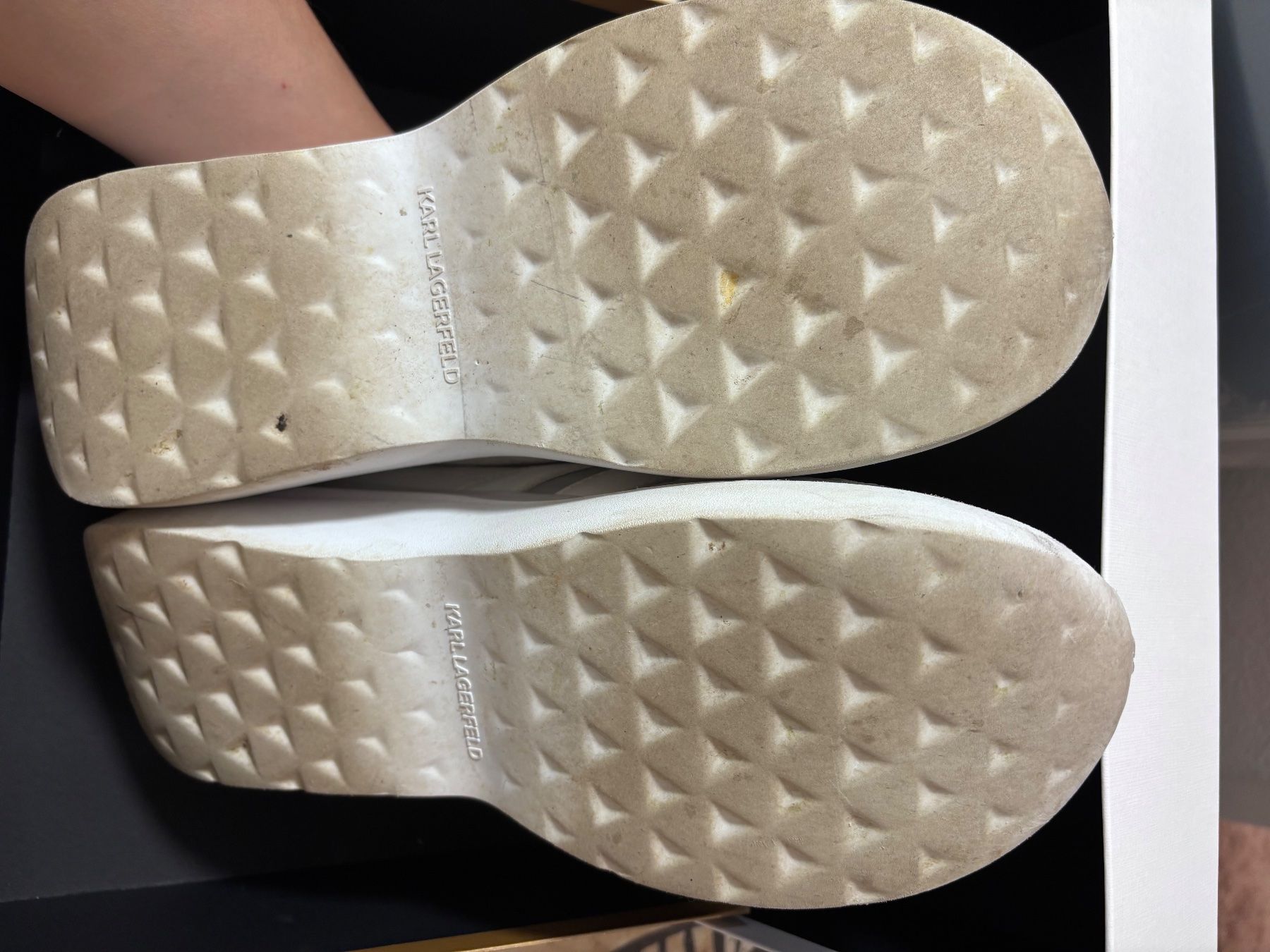 Karl Lagerfeld Scarpe da donna: Karl Lagerfeld Sneaker – Usato da Wetzikon ZH venduto da Deba26 5