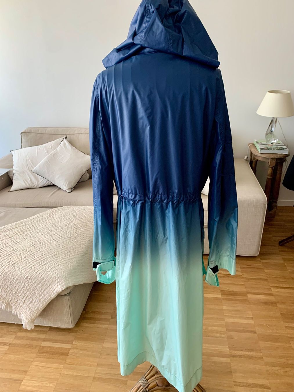 Mäntel: OFF WHITE   Regenjacke – Neu (gemäss Beschreibung) aus Kilchberg ZH von san_hs8y 2