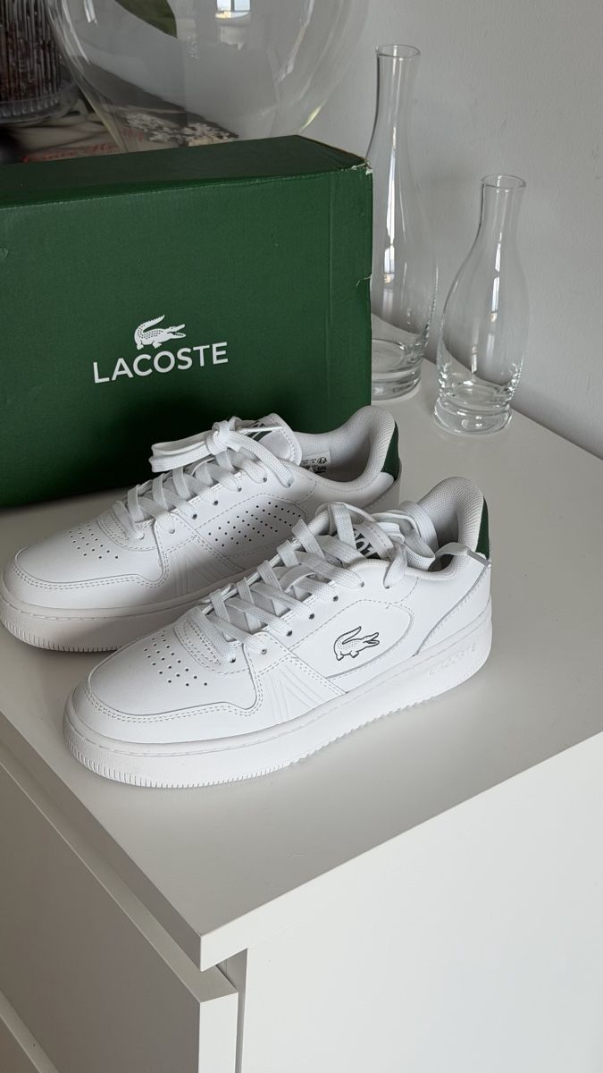 Lacoste Scarpe da donna: Lacoste sneakers  – Nuovo e nell'imballaggio originale da Paradiso venduto da viorea